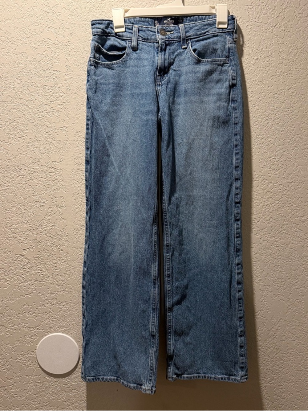 Hollister Low Rise Baggy Jeans Size 25‎